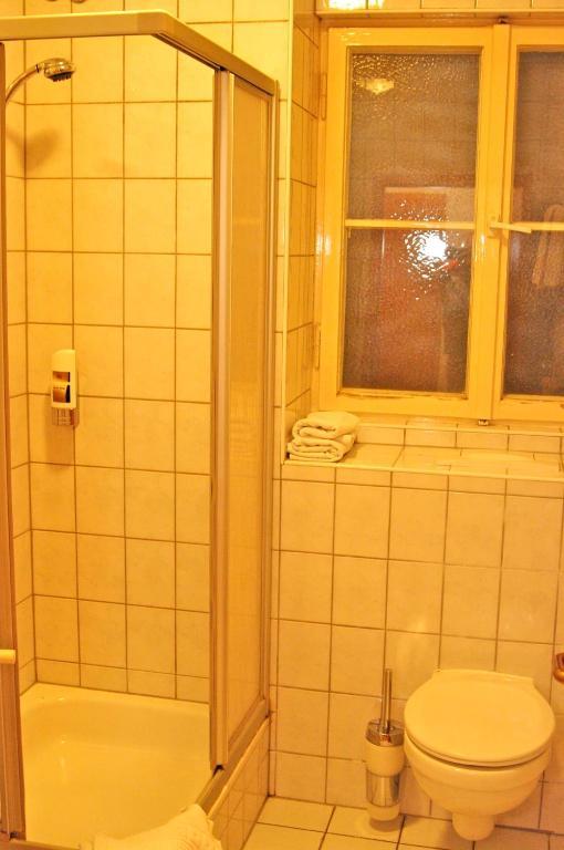 Gasthof Zum Kauzen Ochsenfurt Oda fotoğraf